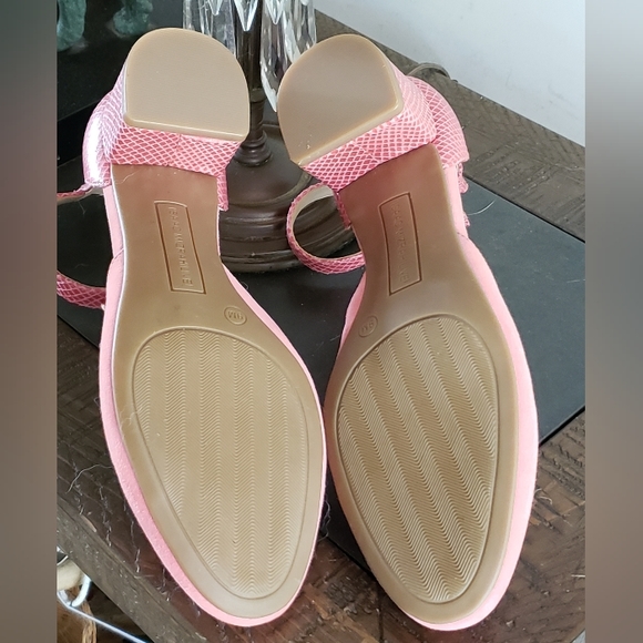 Isaac Mizrahi Heels, size 9M, Never Worn - Picture 10 of 12